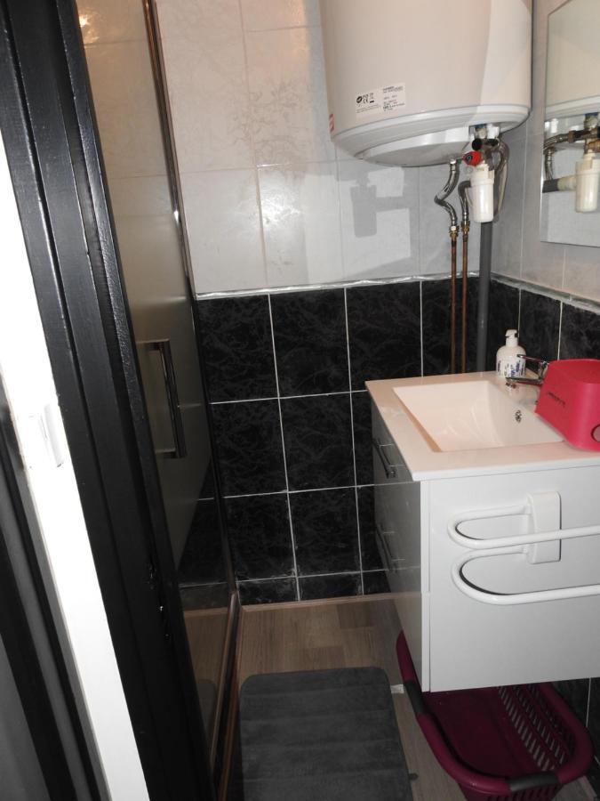 Studio Tres Confortable Limoges Bagian luar foto