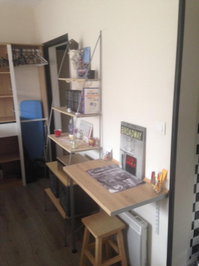Studio Tres Confortable Limoges Bagian luar foto